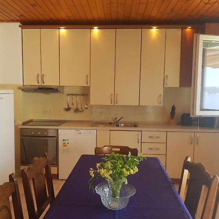 Apartman Figaro Pogled Od Milijun Dolara, 2 Tusa, 2 Wc Kaštela Exterior foto