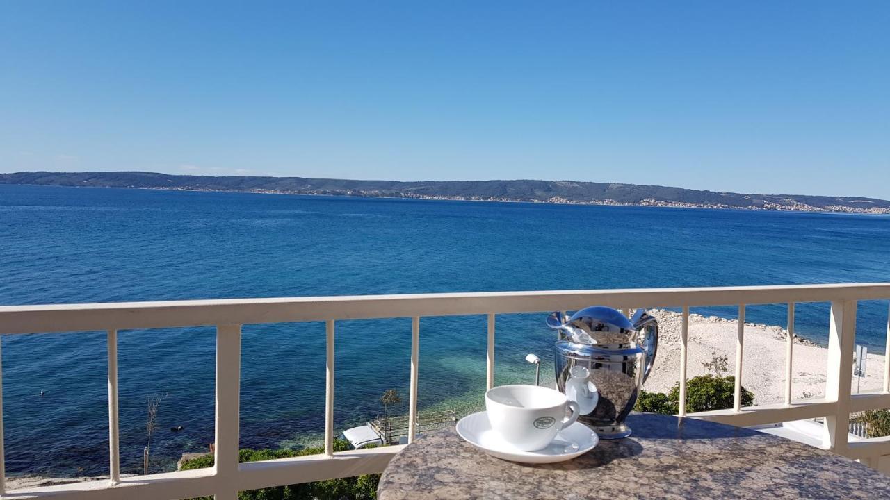 Apartman Figaro Pogled Od Milijun Dolara, 2 Tusa, 2 Wc Kaštela Exterior foto